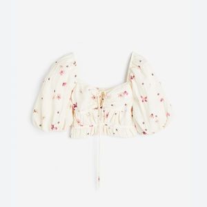 Balloon Sleeve Cropped Top